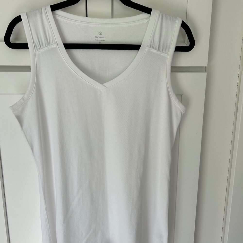 NWT Talbots size M white sleeveless shirt